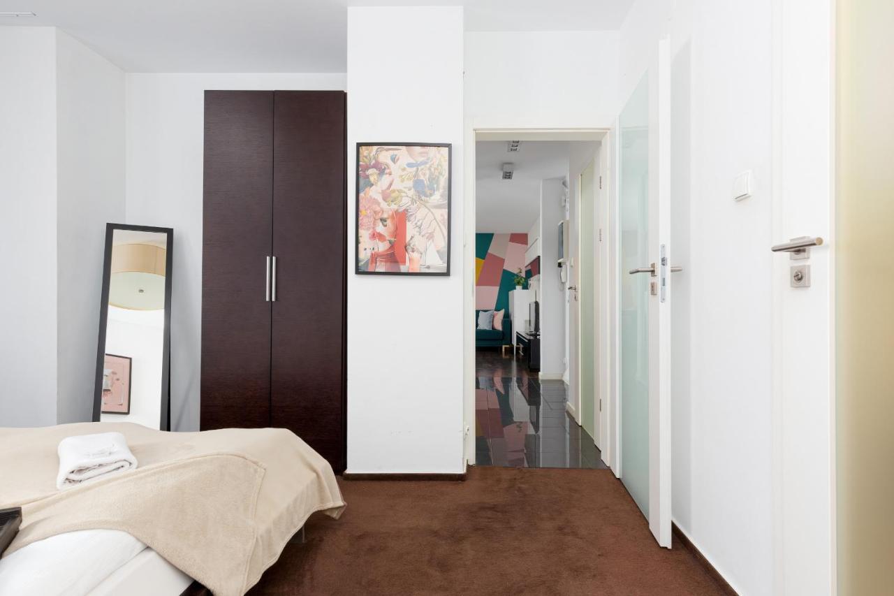 Residence On Wspolna Str. Apartment Warsaw By Renters Eksteriør bilde